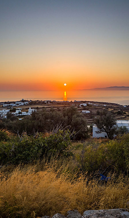Véranda avec vue sur la mer depuis les appartements Nima à Sifnos